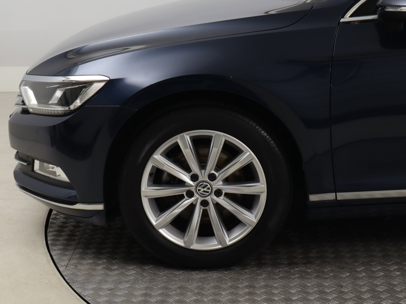 Volkswagen Passat, 2016