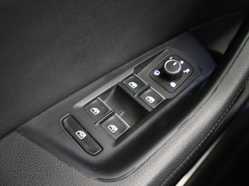 Volkswagen Passat, 2016