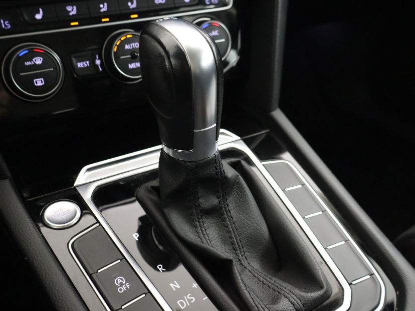 Volkswagen Passat, 2016