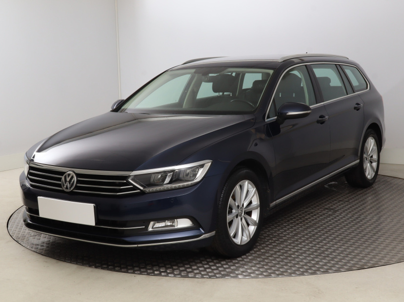 Volkswagen Passat, 2016