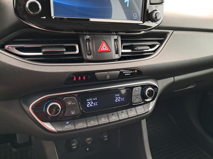Hyundai i30, 2021