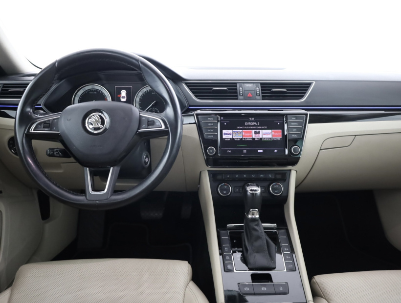 Škoda Superb, 2015