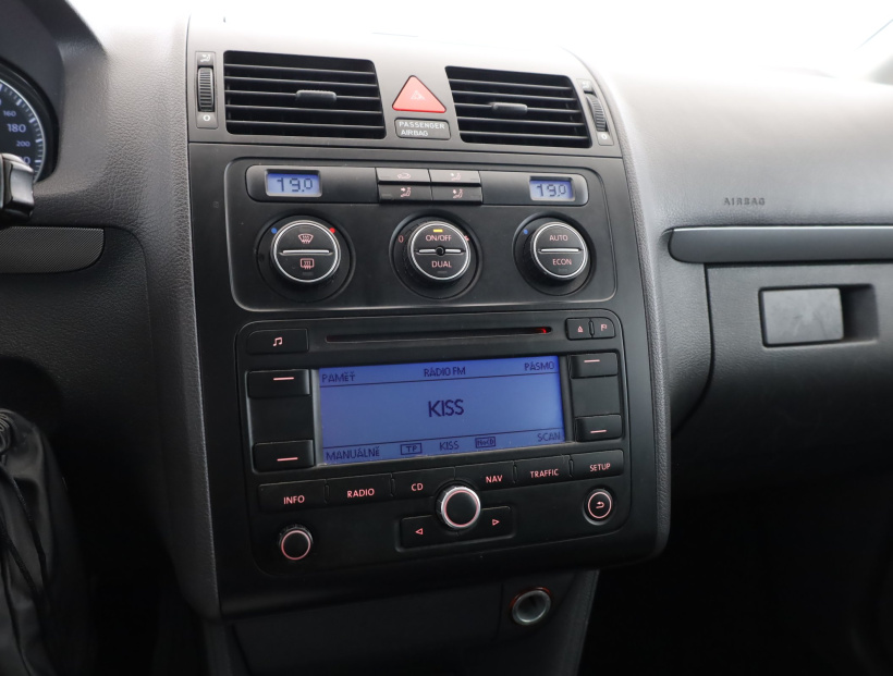 Volkswagen Touran, 2006