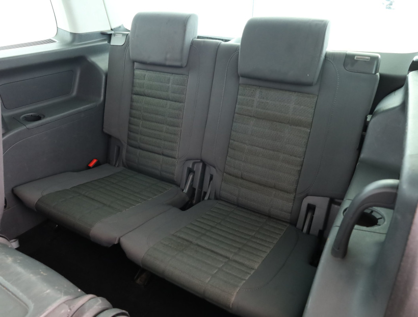 Volkswagen Touran, 2006