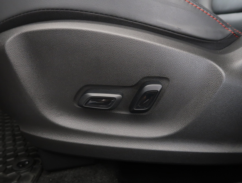 MG ZS SUV, 2023