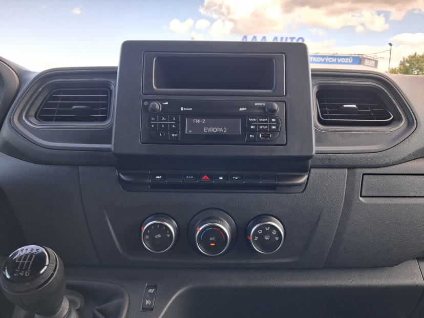 Renault Master, 2024