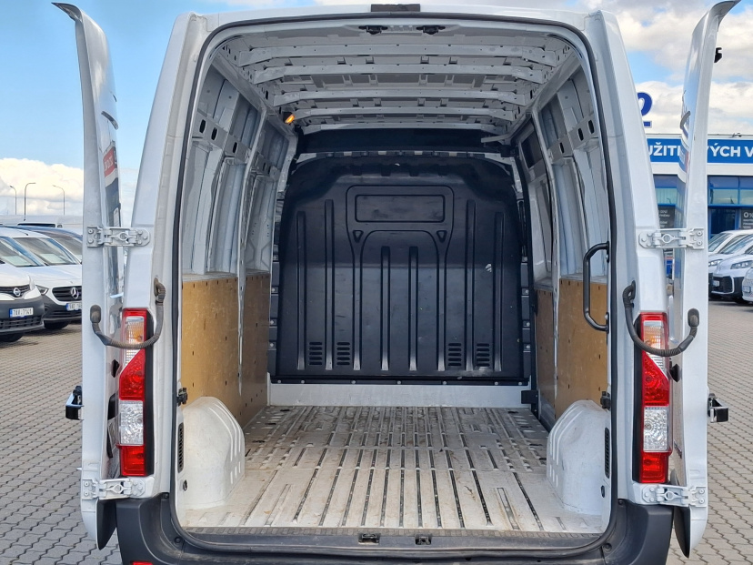 Renault Master, 2024