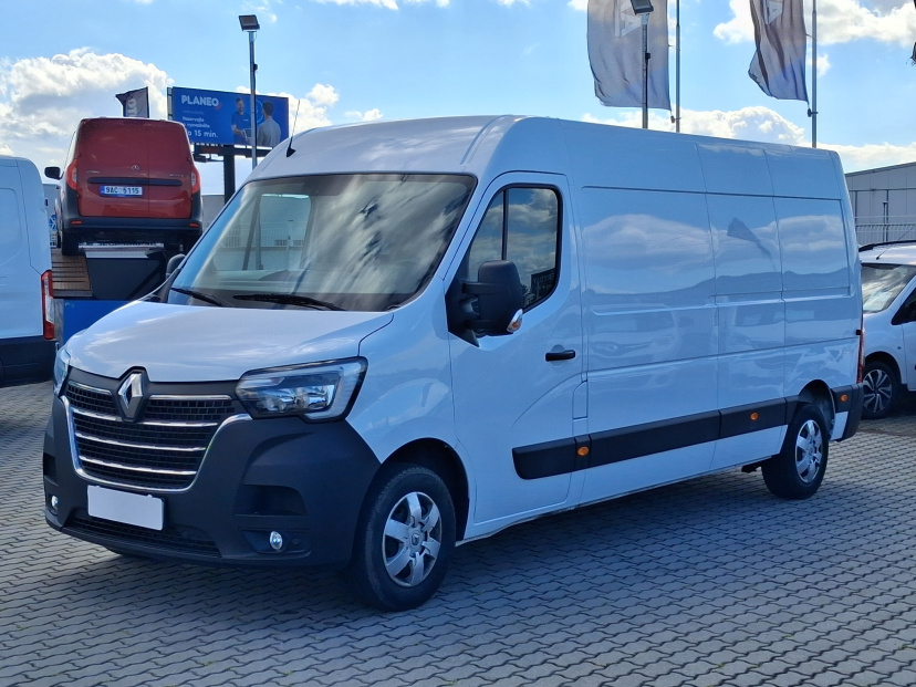 Renault Master, 2024