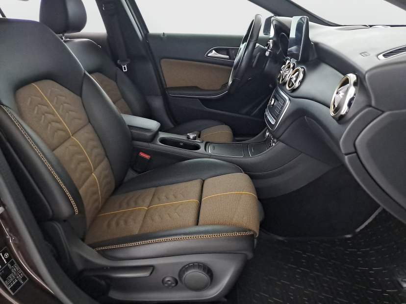 Mercedes-Benz GLA, 2017