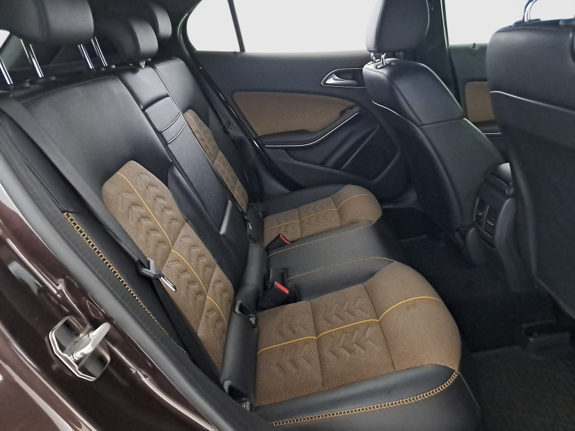 Mercedes-Benz GLA, 2017
