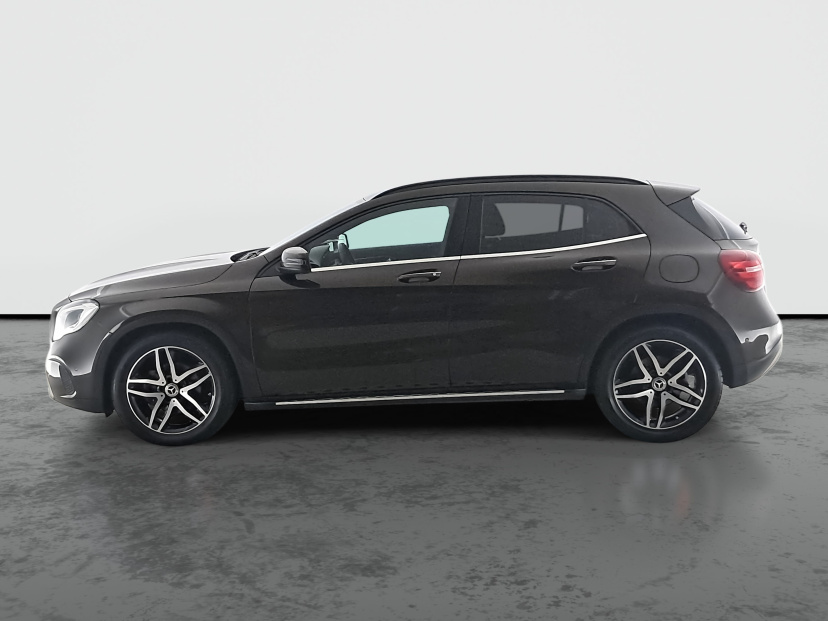 Mercedes-Benz GLA, 2017
