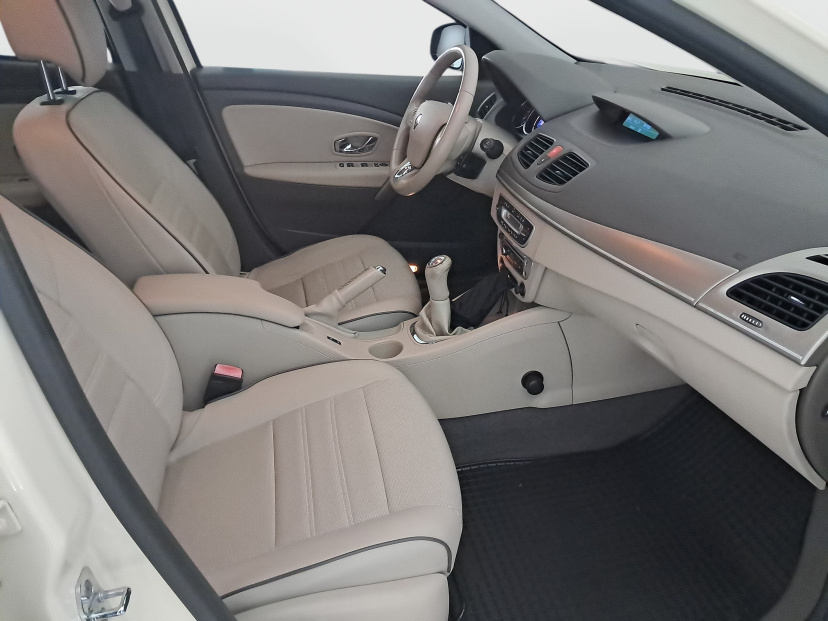 Renault Fluence, 2015