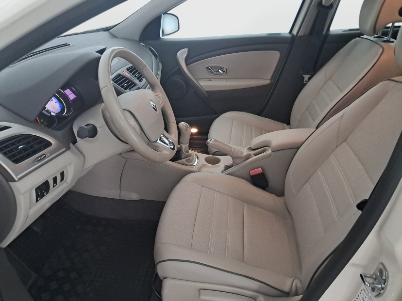 Renault Fluence, 2015