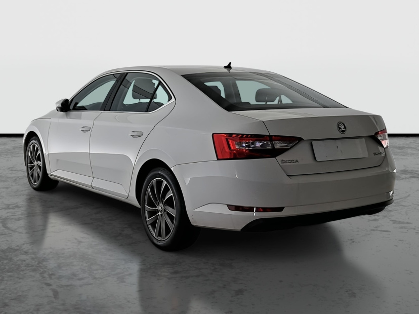 Škoda Superb, 2017