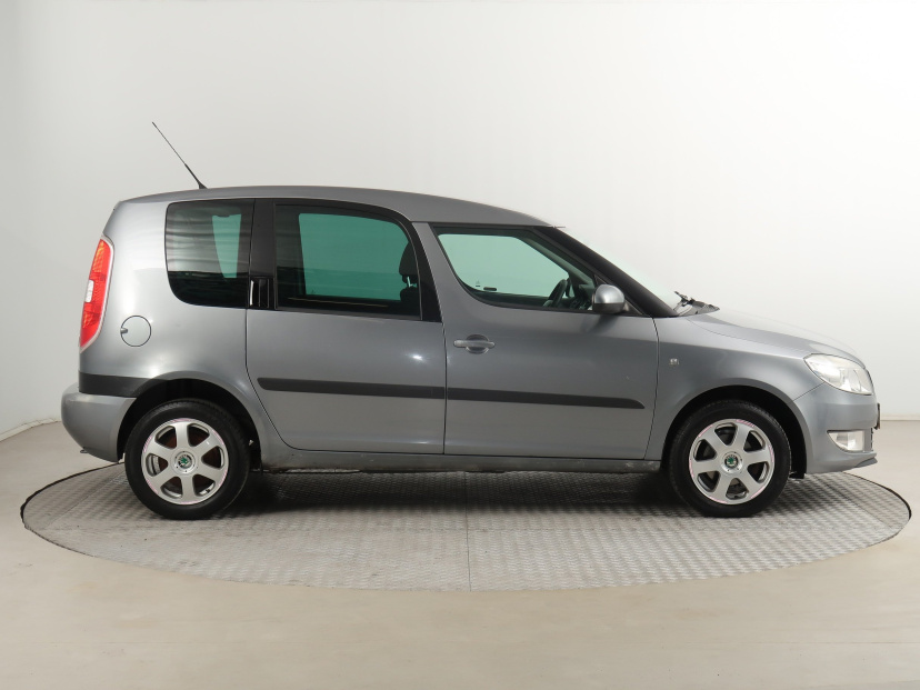 Škoda Roomster, 2011