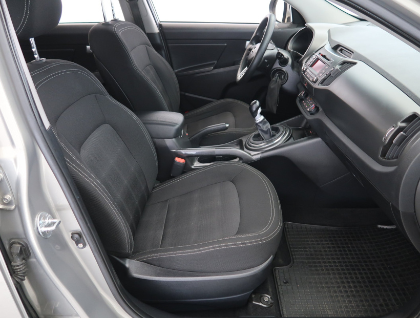 Kia Sportage, 2011