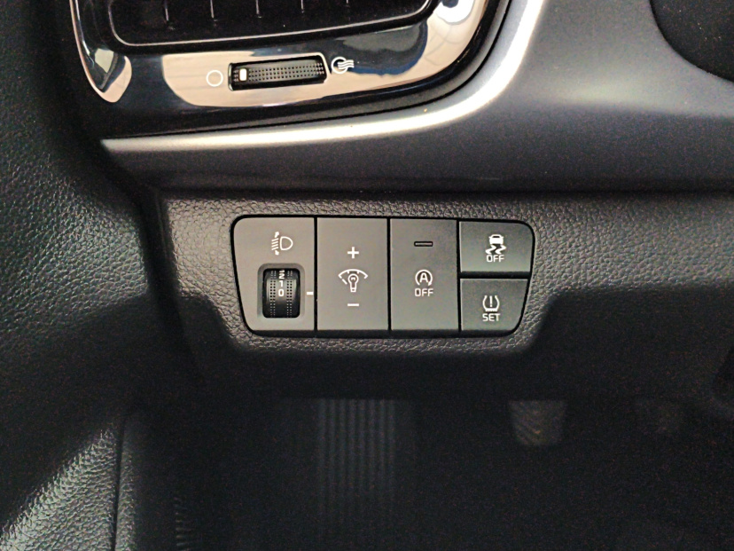 Kia Rio, 2023