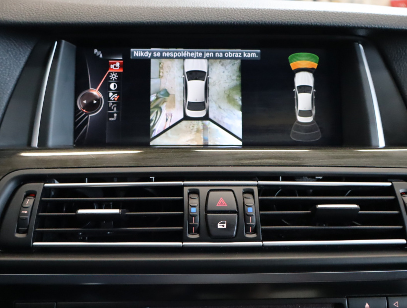 BMW 5, 2015