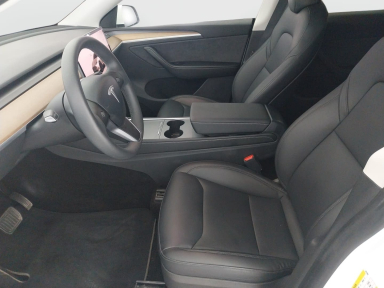 Tesla Model Y - 2023