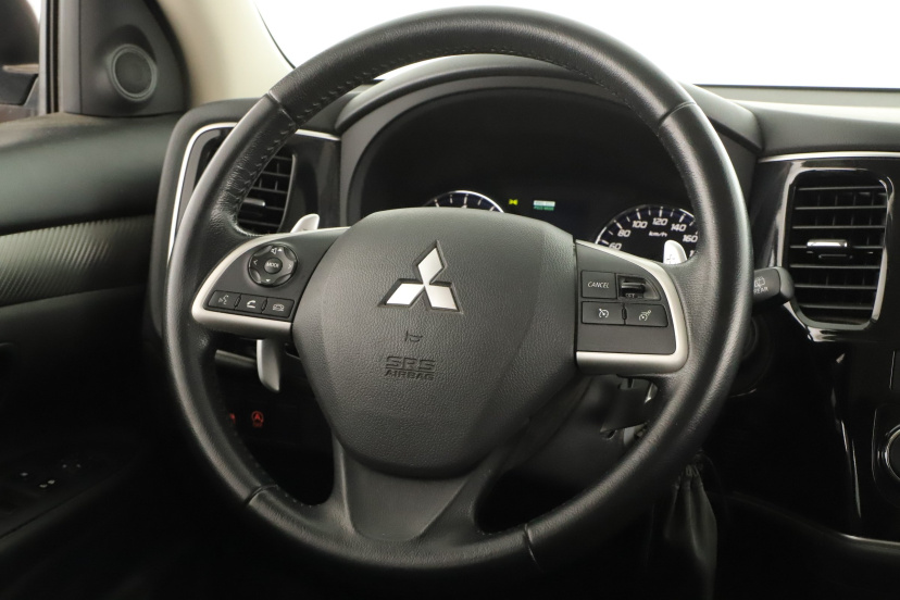 Mitsubishi Outlander, 2012