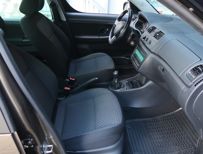 Škoda Roomster, 2015