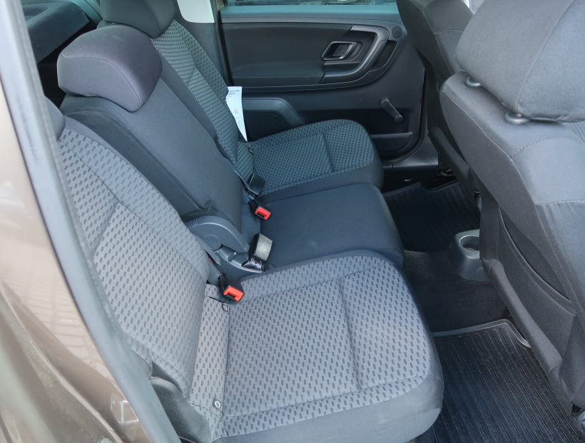 Škoda Roomster, 2015