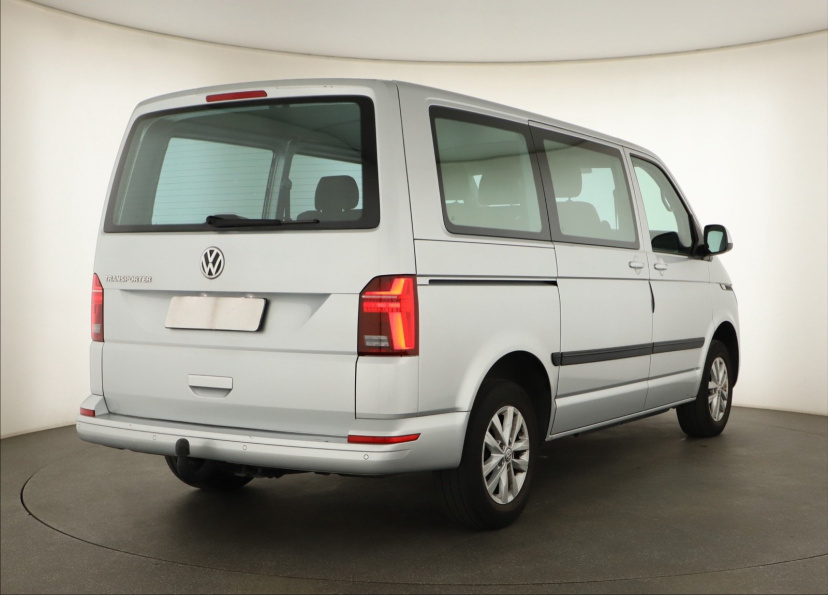 Volkswagen Transporter, 2021