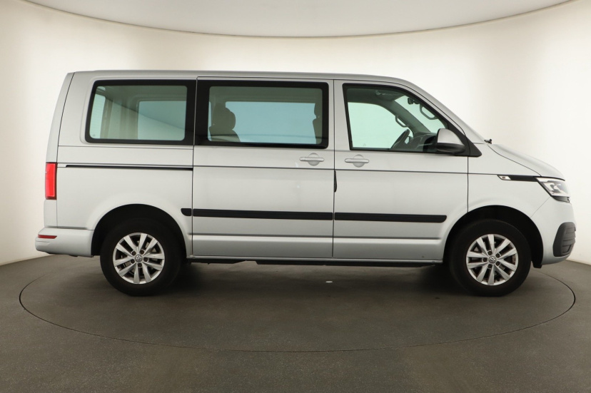 Volkswagen Transporter, 2021