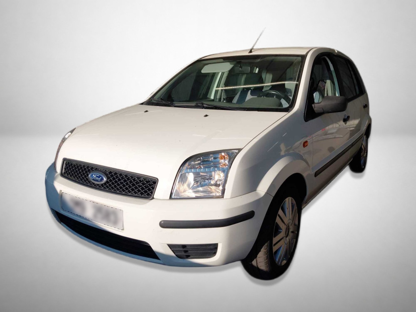 Ford Fusion, 2004
