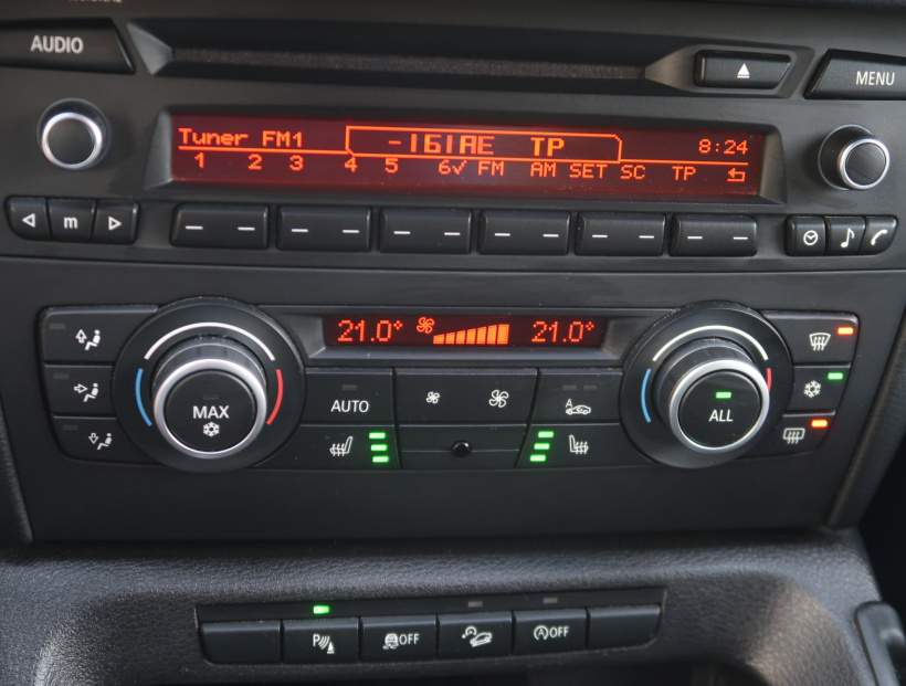 BMW X1, 2012