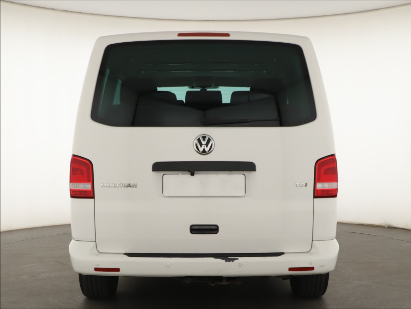 Volkswagen Multivan, 2011