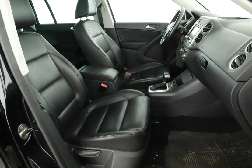 Volkswagen Tiguan, 2010
