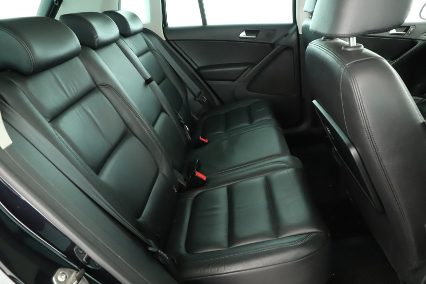 Volkswagen Tiguan, 2010