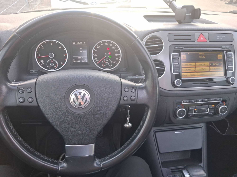 Volkswagen Tiguan, 2010