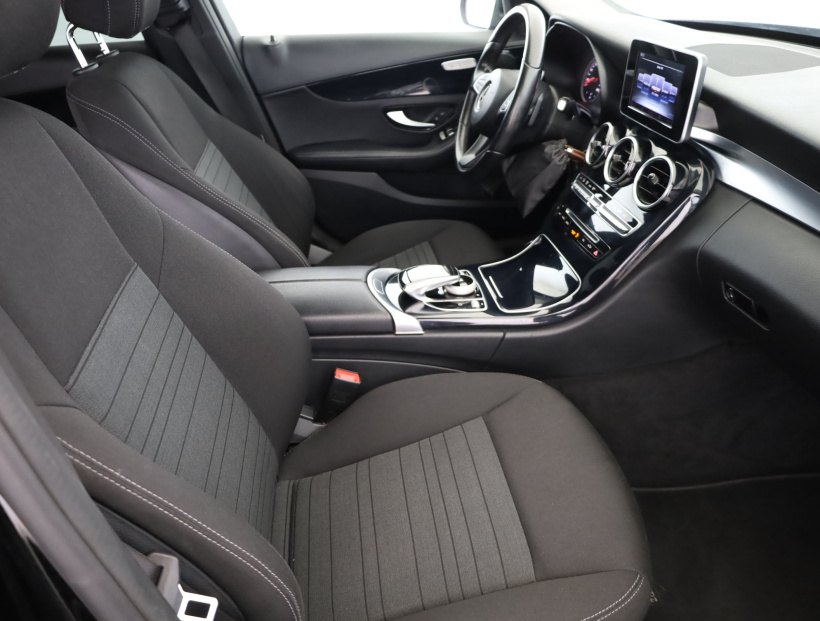 Mercedes-Benz C, 2016