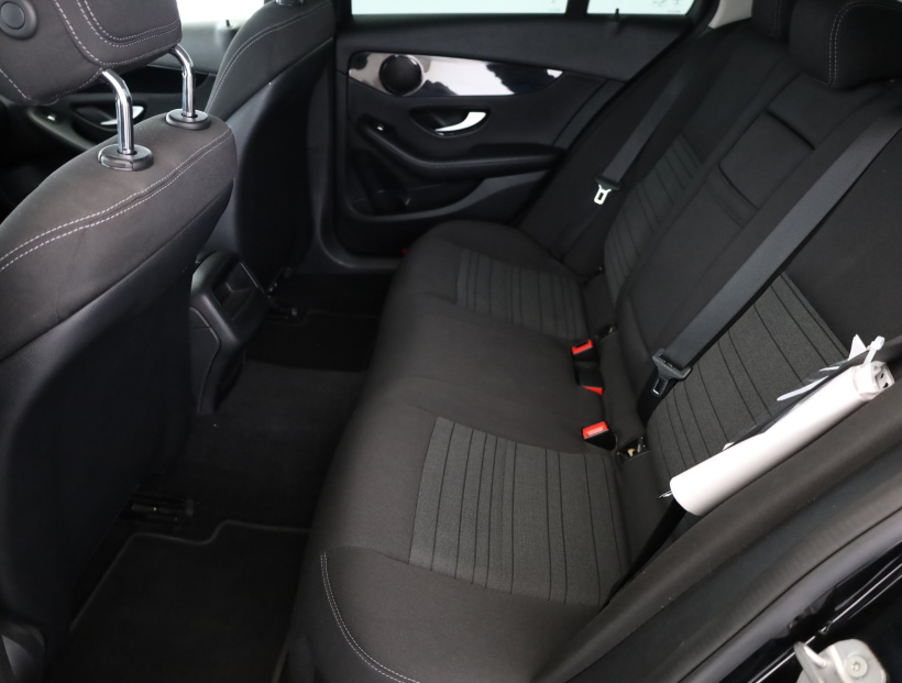 Mercedes-Benz C, 2016