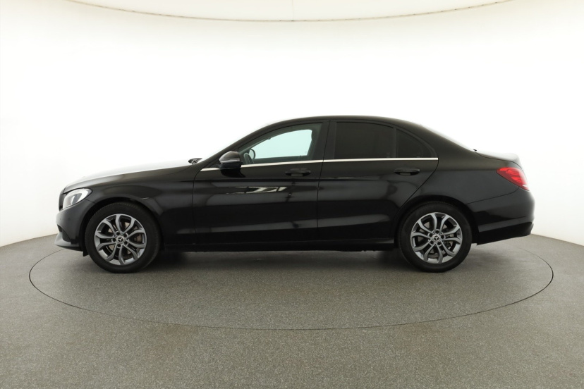 Mercedes-Benz C, 2016