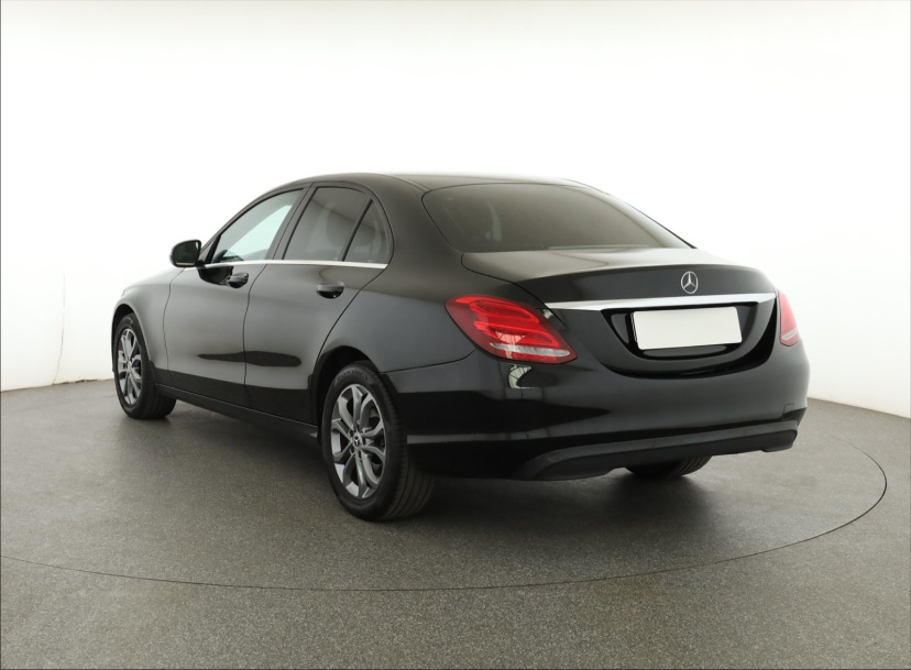 Mercedes-Benz C, 2016