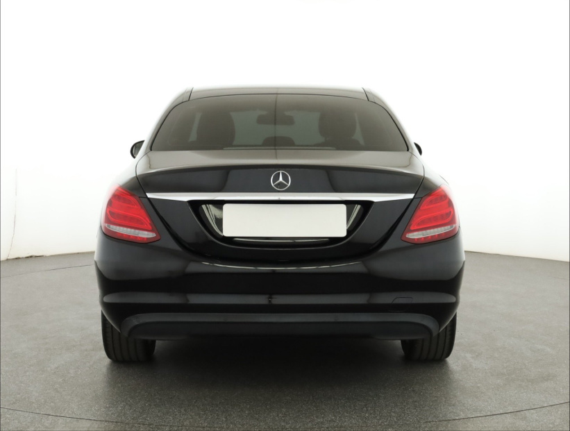 Mercedes-Benz C, 2016