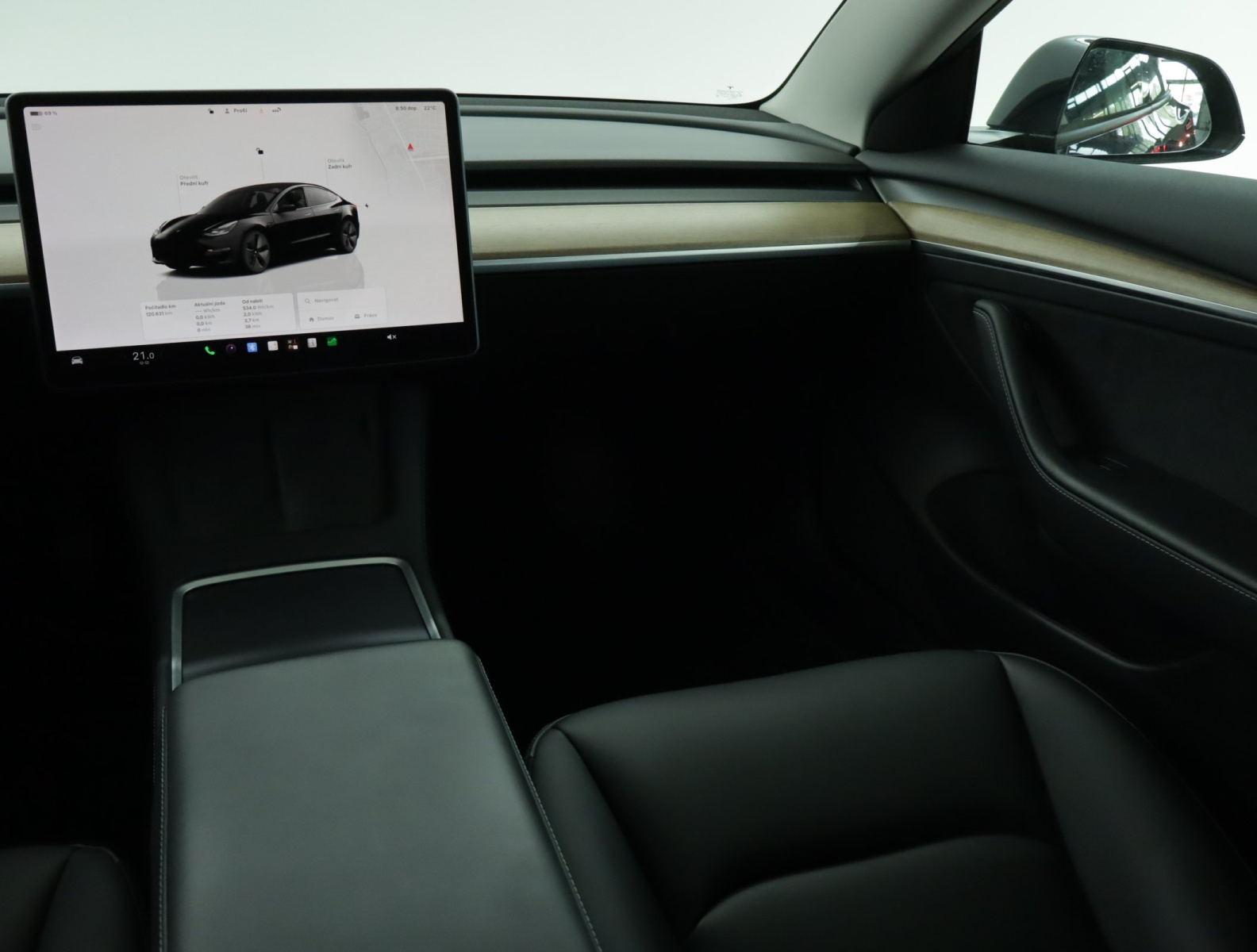 Tesla Model 3 Long Range AWD – fotografie 11