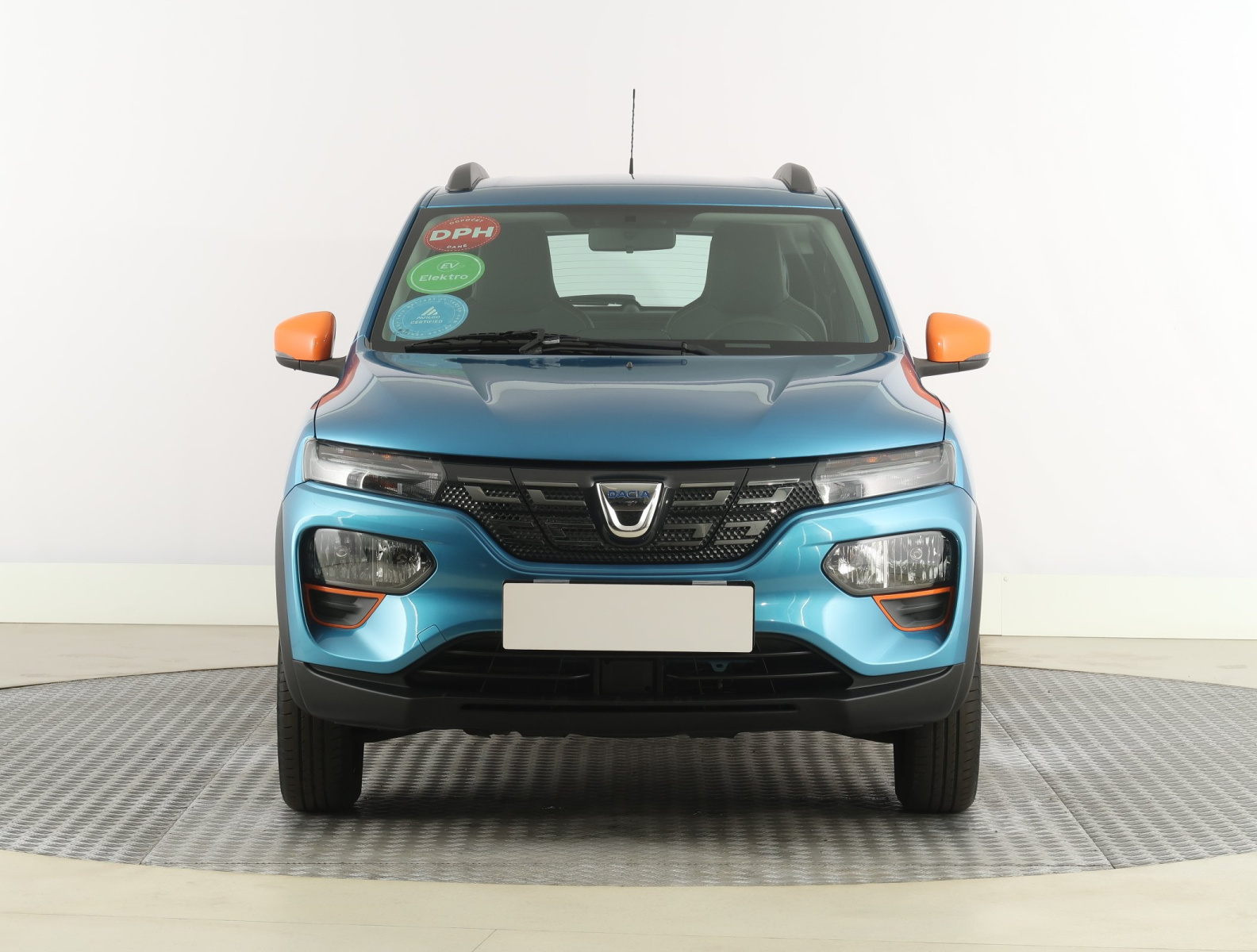 Dacia Spring Electric 45 (27 kWh), 2023, klima, Infotainment 2