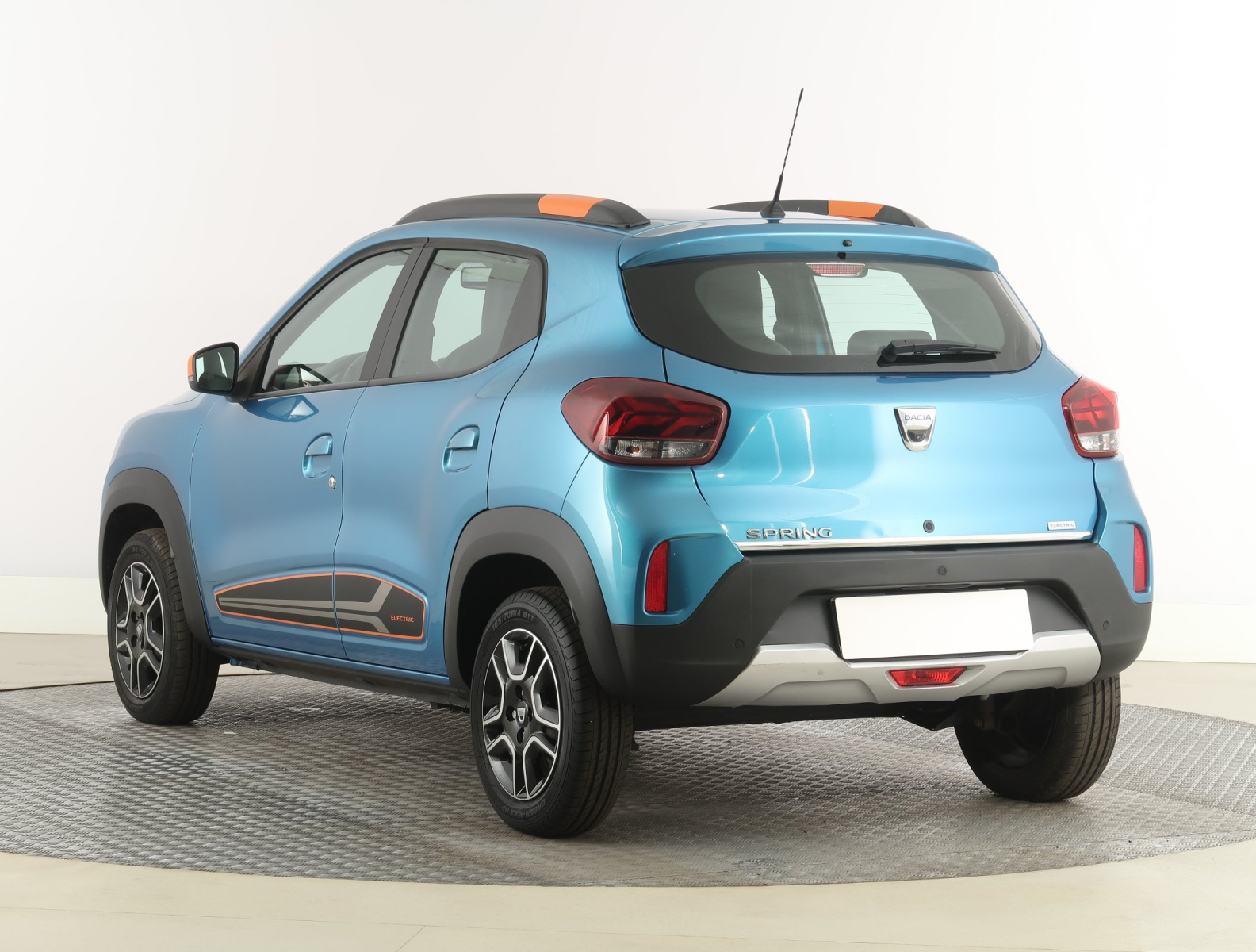Dacia Spring Electric 45 (27 kWh), 2023, klima, Infotainment 5