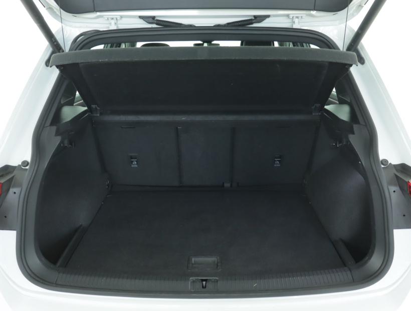 Volkswagen Tiguan, 2022
