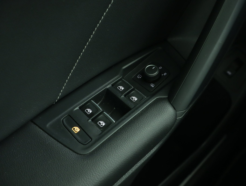 Volkswagen Tiguan, 2022