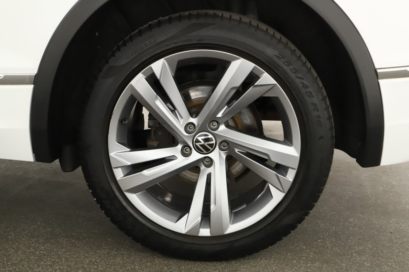Volkswagen Tiguan, 2022