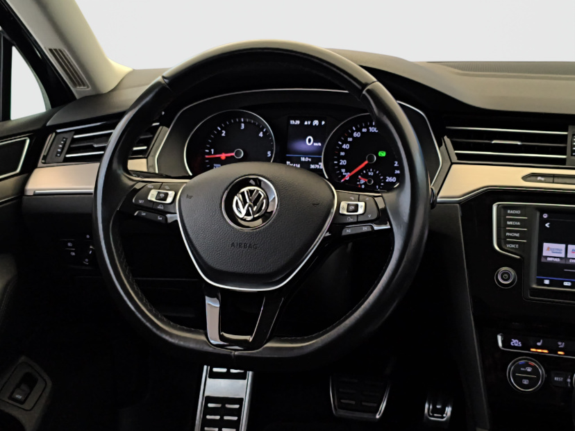 Volkswagen Passat, 2017