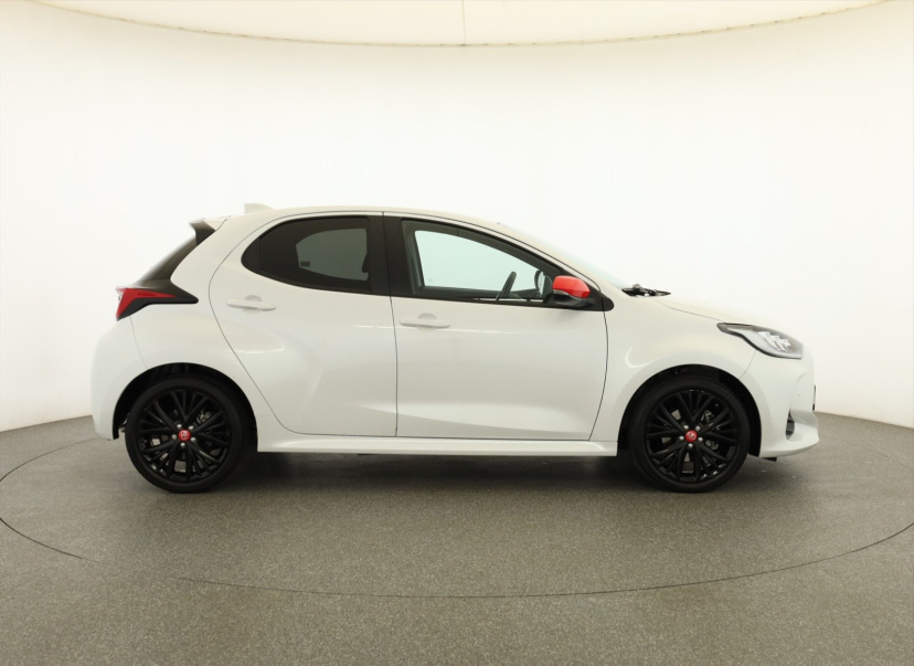 Toyota Yaris, 2021