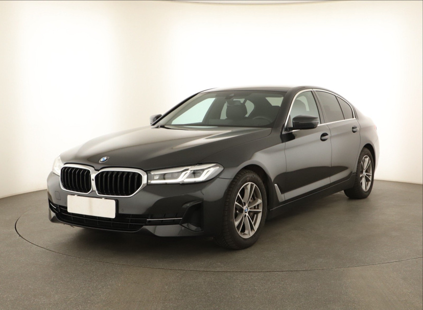 BMW 5, 2020