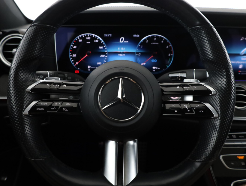 Mercedes-Benz E, 2021