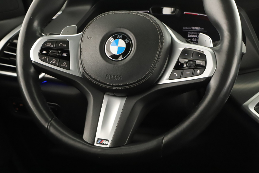 BMW X5, 2021
